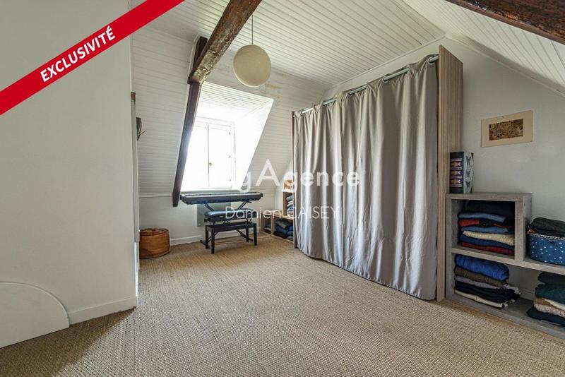 Maison - 131 m² - 7 pièces