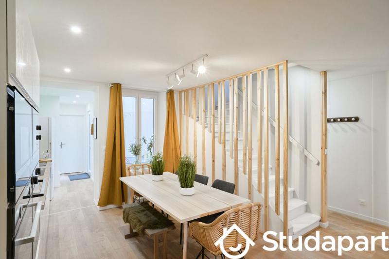 Chambre - 15 m² - 1 pièce