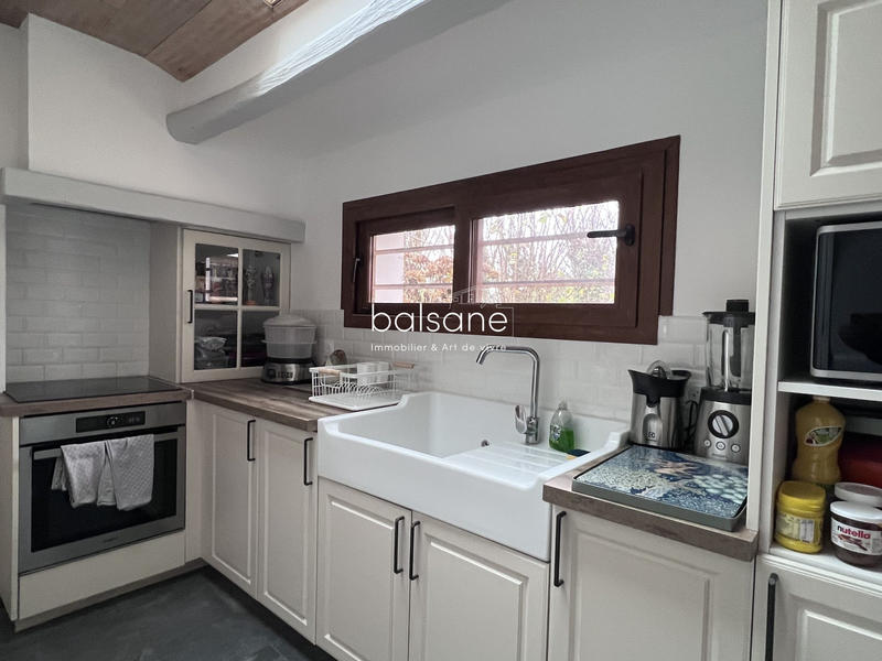 Maison - 316 m² - 10 pièces