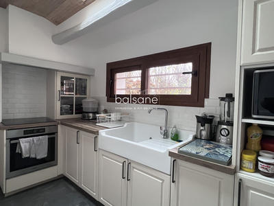 Maison - 316 m² - 10 pièces