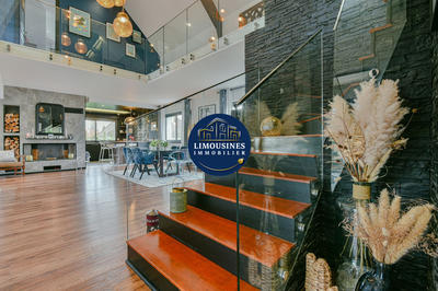 Villa - 322 m² - 11 pièces