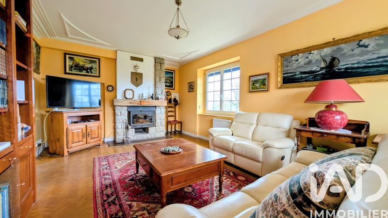 Maison - 177 m² - 10 pièces