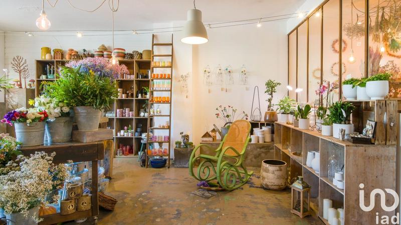 Local commercial - 105 m²