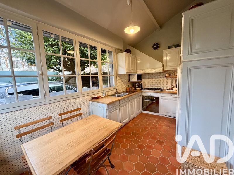 Maison - 150 m² - 7 pièces