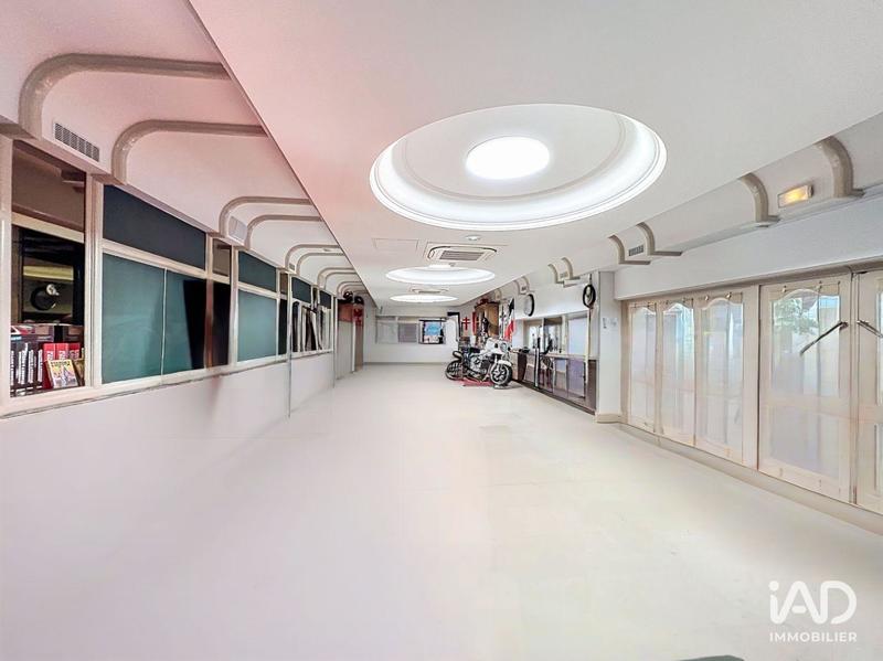 Local commercial - 1 264 m²