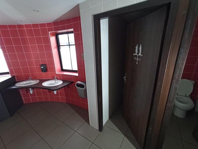 Local commercial - 373 m²