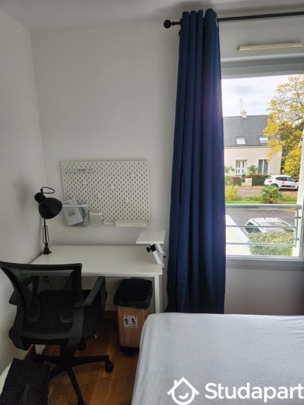 Chambre - 9 m² - 1 pièce