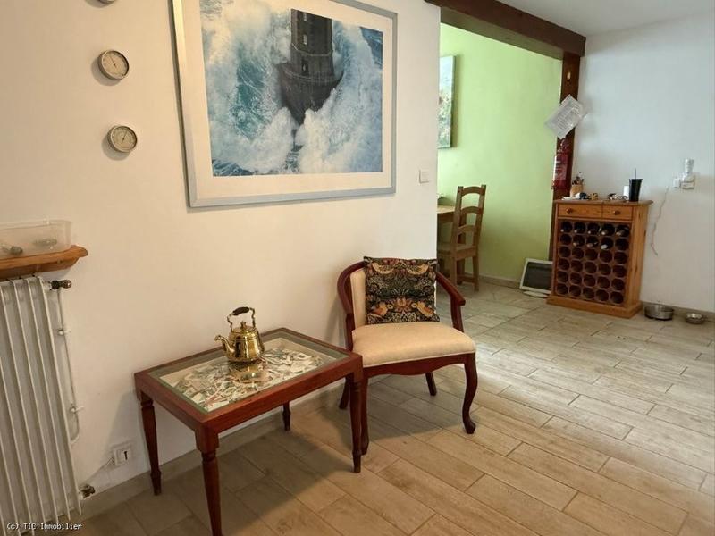 Maison de village - 392 m² - 10 pièces