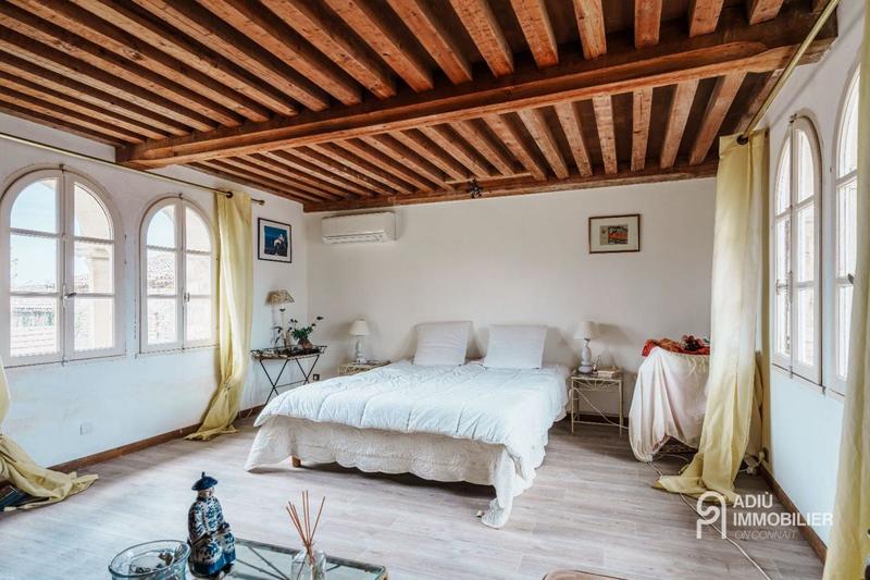 Maison de ville - 234 m² - 8 pièces