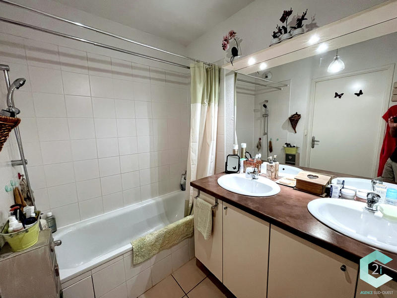 Appartement - 60 m² - 3 pièces