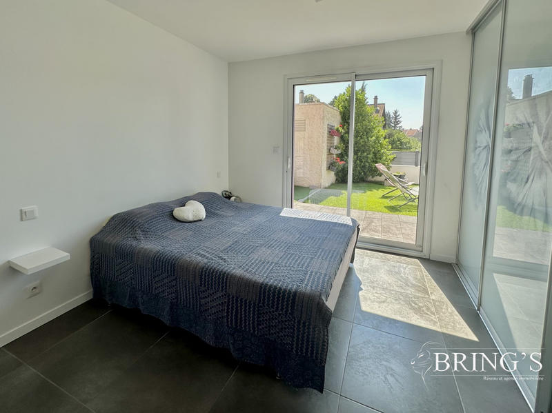 Maison - 137 m² - 4 pièces