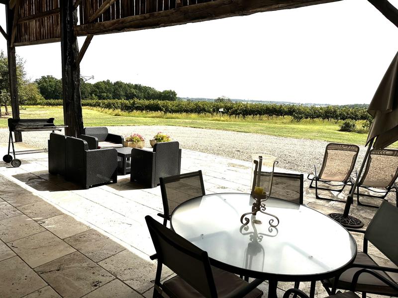 Maison traditionnelle - 181 m² - 9 pièces