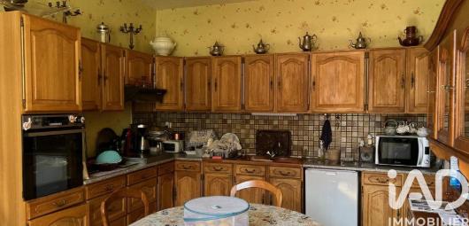 Maison - 178 m² - 8 pièces