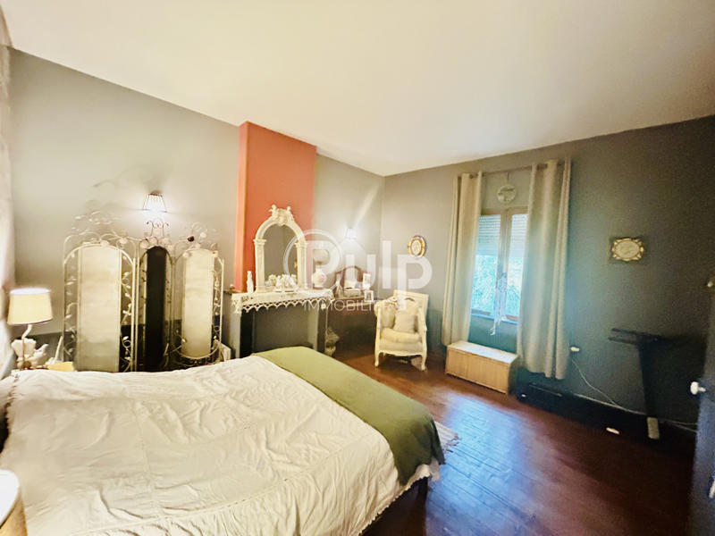 Maison de ville - 161 m² - 7 pièces