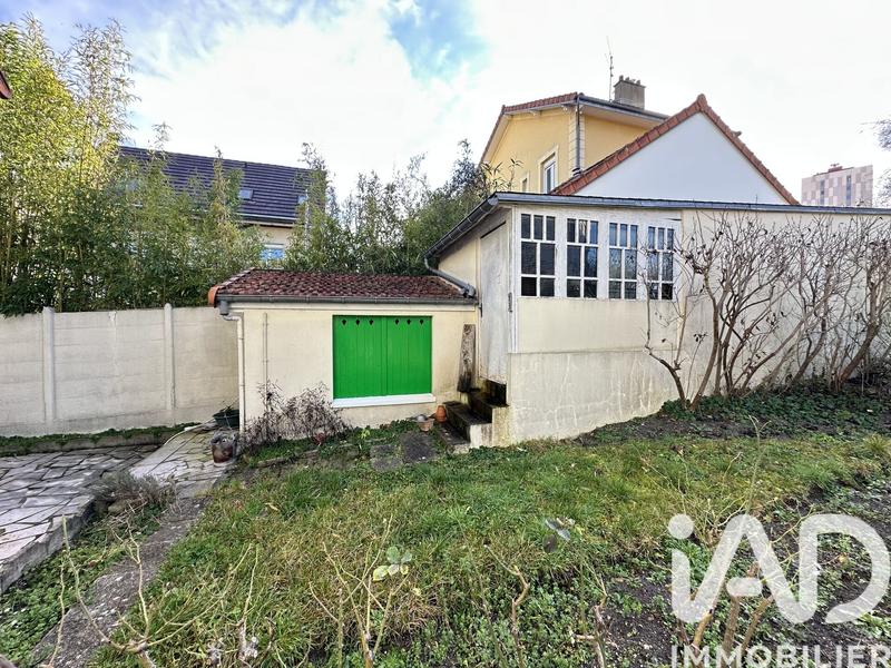 Maison - 103 m² - 5 pièces