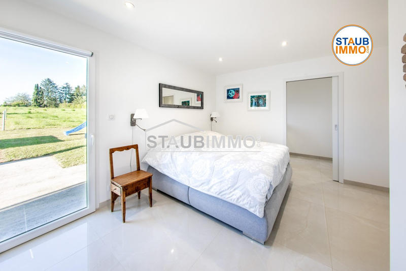 Villa - 437 m² - 13 pièces