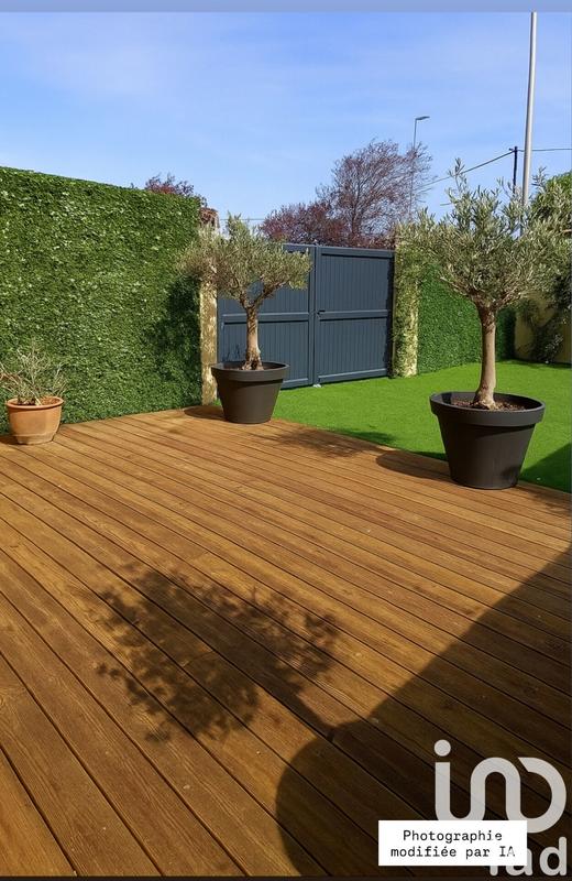 Maison - 99 m² - 5 pièces