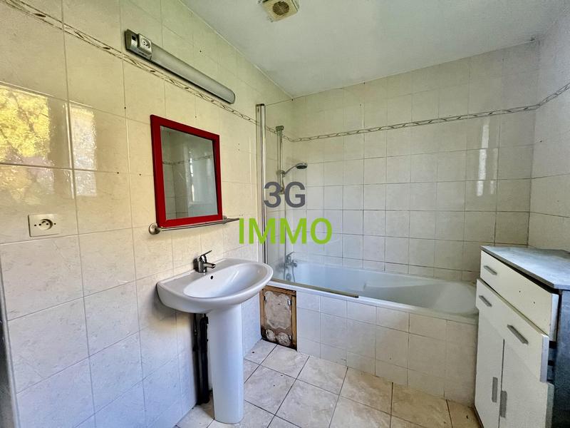 Maison traditionnelle - 125 m² - 5 pièces