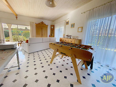 Maison - 137 m² - 5 pièces