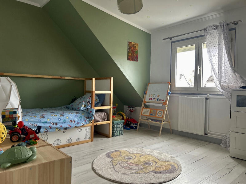 Maison - 105 m² - 5 pièces