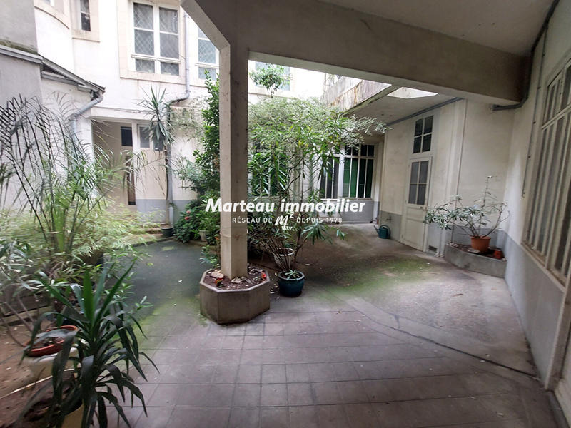 Appartement - 195 m² - 6 pièces