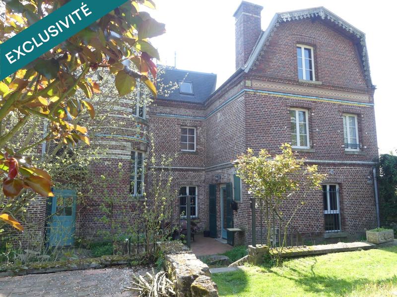 Maison - 363 m² - 10 pièces