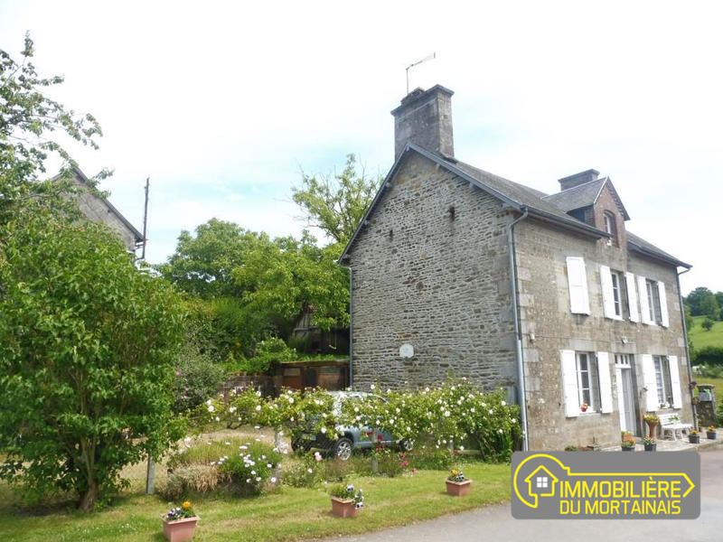 Maison - 94 m² - 5 pièces