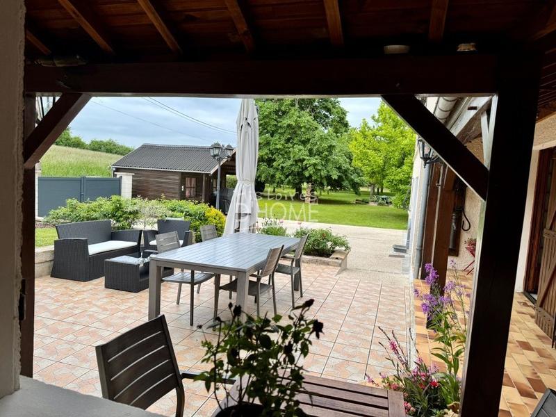 Maison - 190 m² - 9 pièces