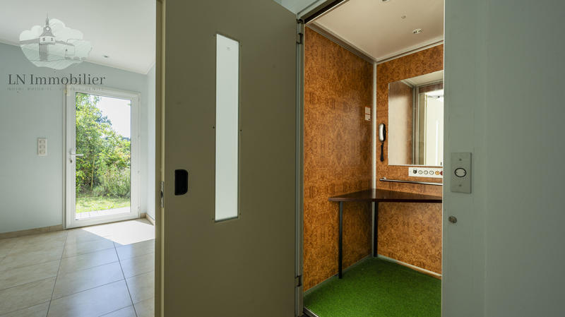 Maison - 162 m² - 6 pièces