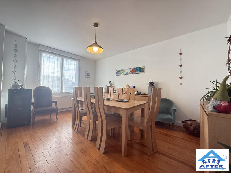 Maison - 145 m² - 8 pièces