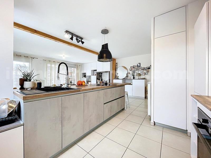 Appartement - 113 m² - 4 pièces