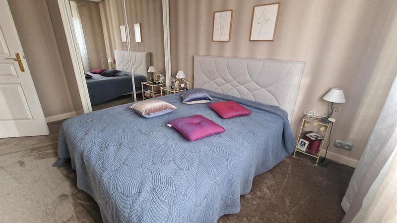 Maison - 80 m² - 5 pièces