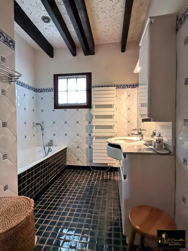 Maison - 148 m² - 6 pièces