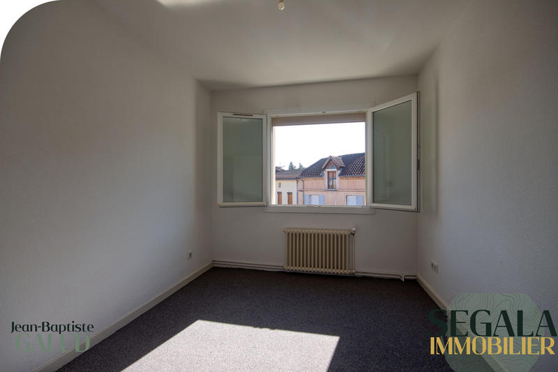 Appartement - 92 m² - 5 pièces