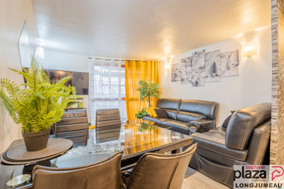 Appartement - 82 m² - 5 pièces