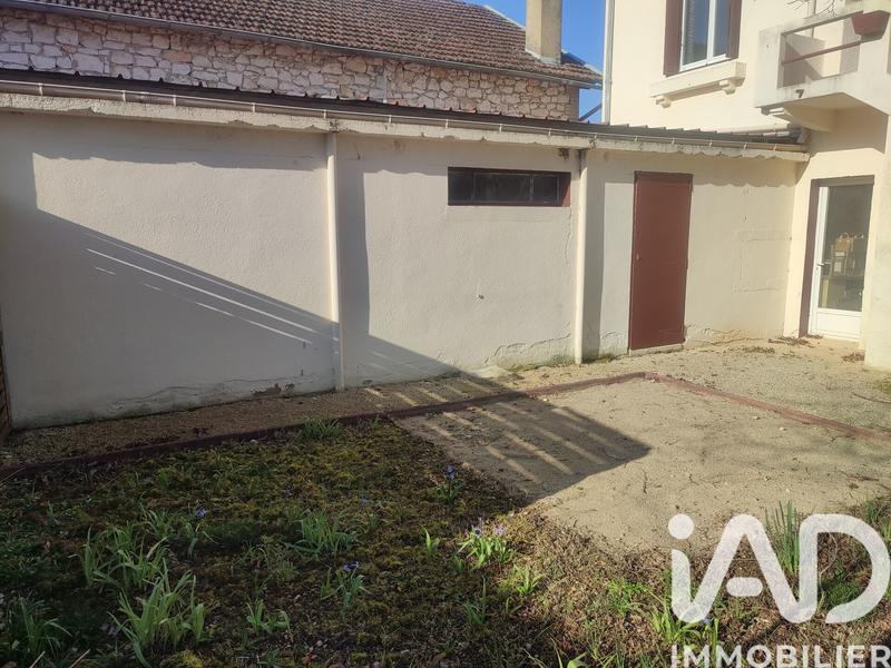 Appartement - 129 m² - 2 pièces