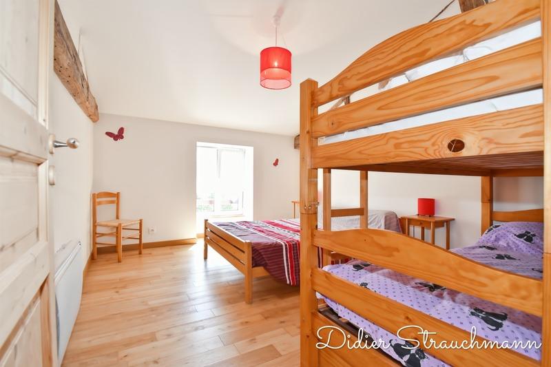 Maison - 200 m² - 7 pièces