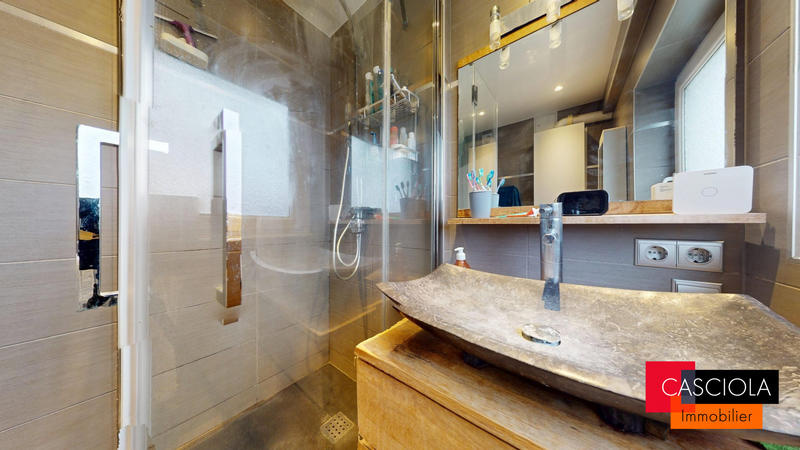 Appartement - 57 m² - 3 pièces