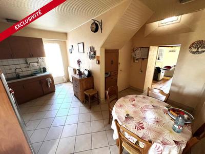Maison - 92 m² - 4 pièces
