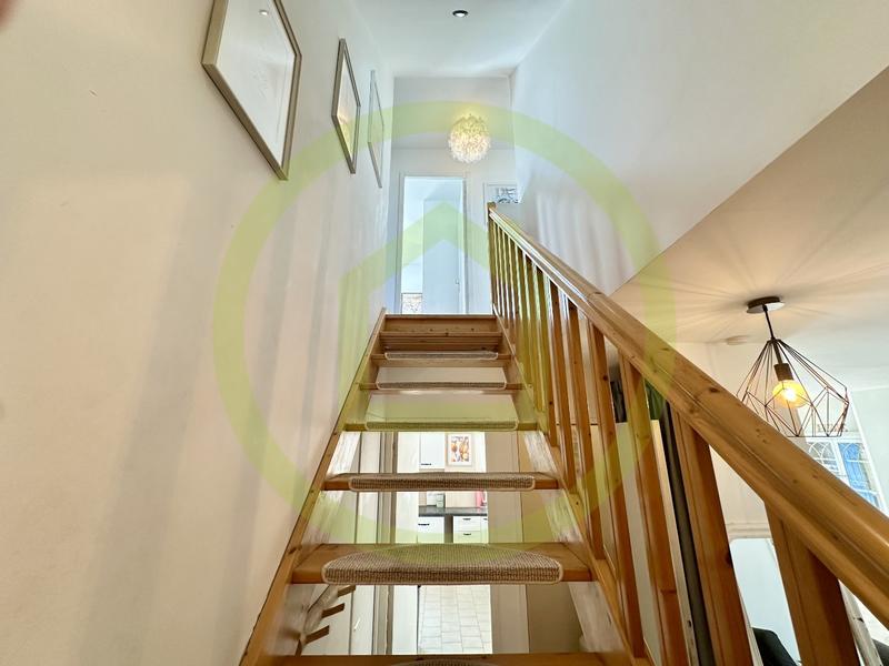 Maison - 122 m² - 6 pièces