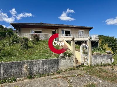 Maison - 98 m² - 5 pièces