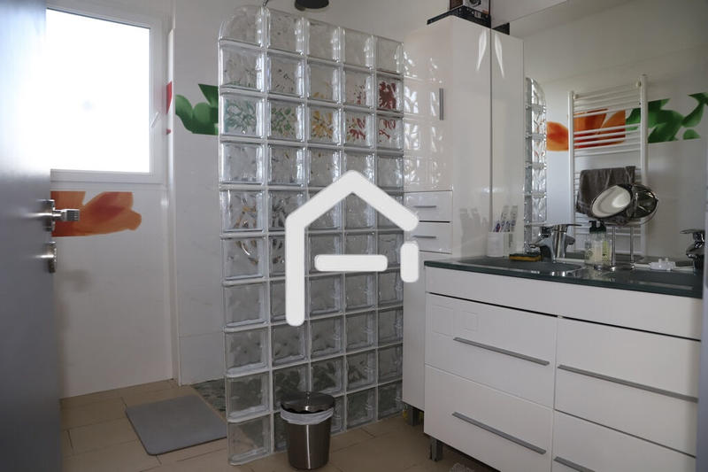 Villa - 230 m² - 7 pièces