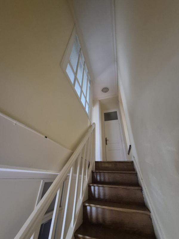 Maison - 200 m² - 7 pièces