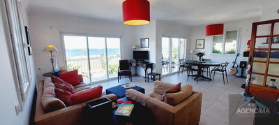 Villa - 160 m² - 8 pièces