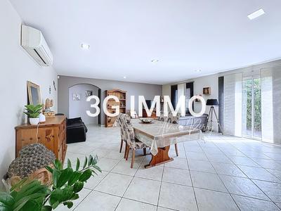 Maison - 113 m² - 4 pièces