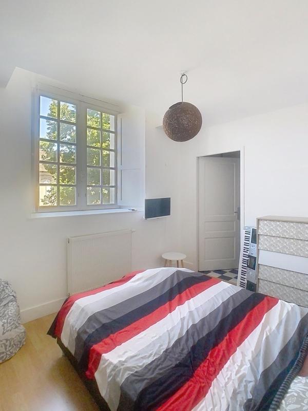 Appartement - 110 m² - 4 pièces