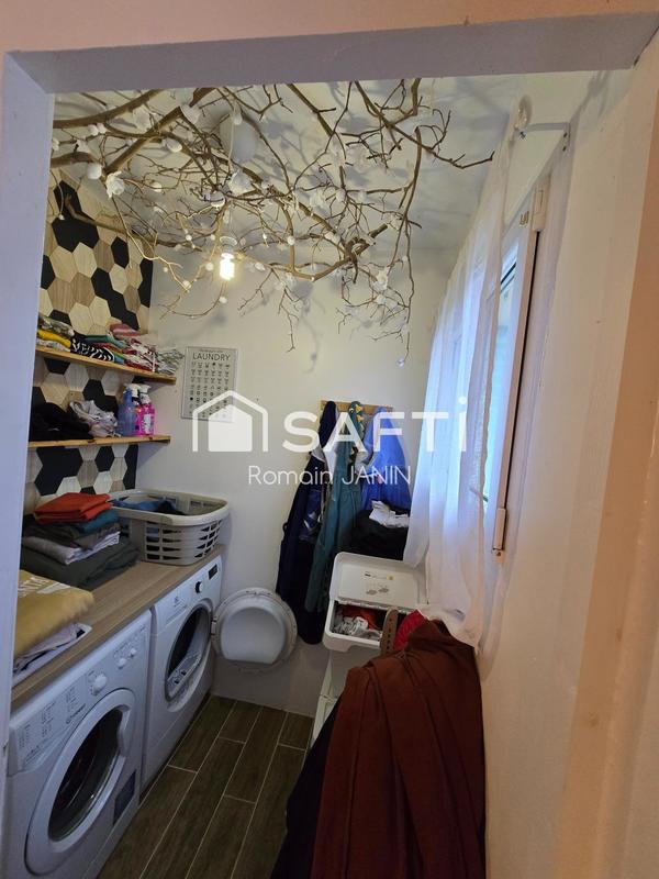 Maison - 100 m² - 5 pièces