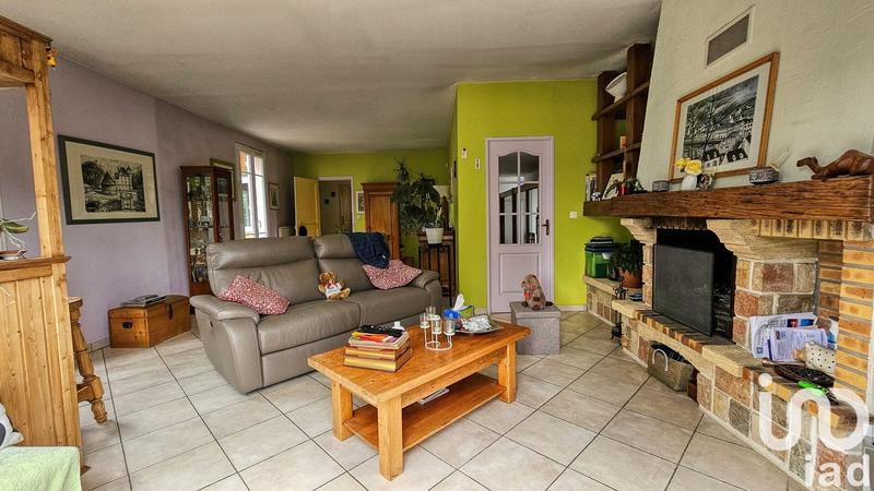 Maison - 205 m² - 8 pièces