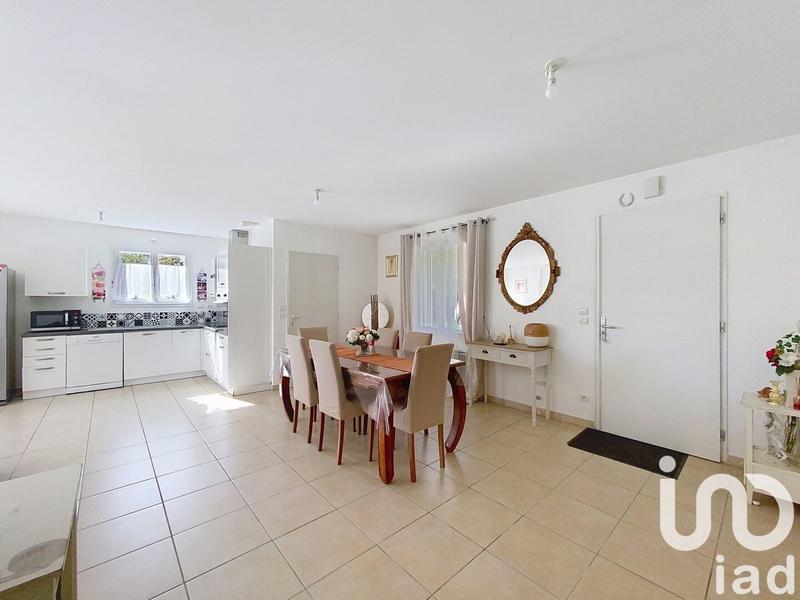 Maison - 110 m² - 5 pièces