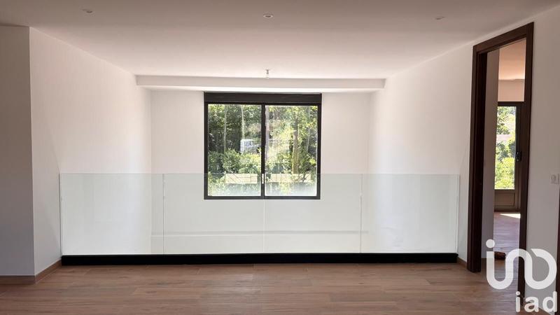 Maison - 212 m² - 5 pièces